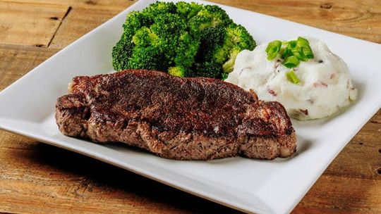 If you're rounding up Father's Day dining deals, Ford's Garage is offering a classic steak-and-whiskey pairing for dads all weekend long