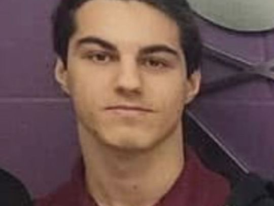 Crooms Student Writer, David Cuciuo shares about National Honor Society Fundraiser