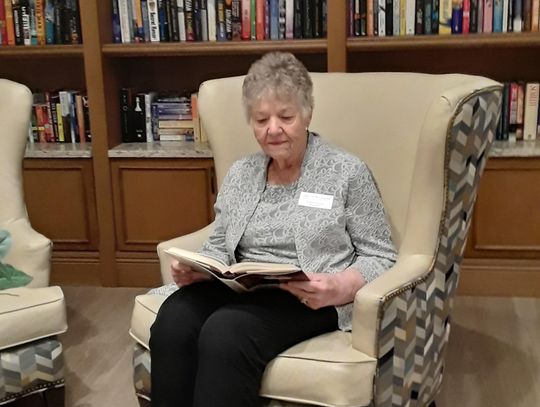 Former Librarian, 86, finds Purpose as Senior Living Community’s Volunteer Librarian 