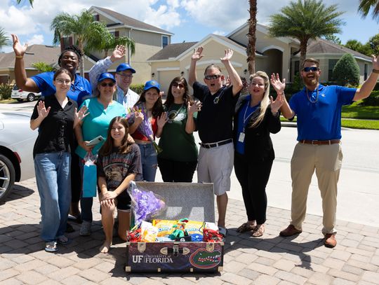  FPL accepting Applications for FIRST Robotics Scholarship; High School Seniors invited to Apply