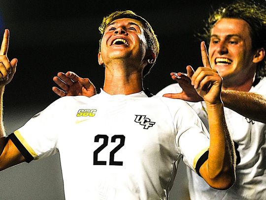 Hansen’s brace leads UCF men’s soccer