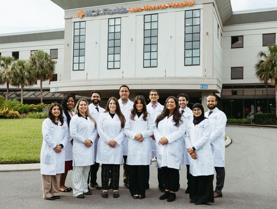 HCA Florida Healthcare welcomes nearly 100 new doctors to residencies in Greater Orlando area