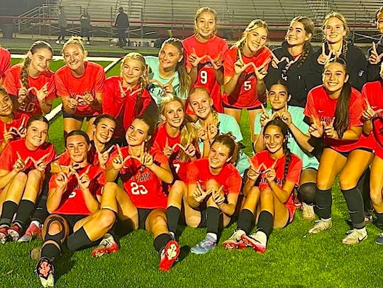 Lake Mary girls earn shot at second straight State Championship in Soccer