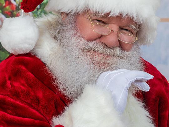  Santa’s Workshop at Oviedo Mall: A Magical Experience for the Whole Family    
