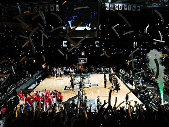 UCF men’s basketball to host charity exhibition