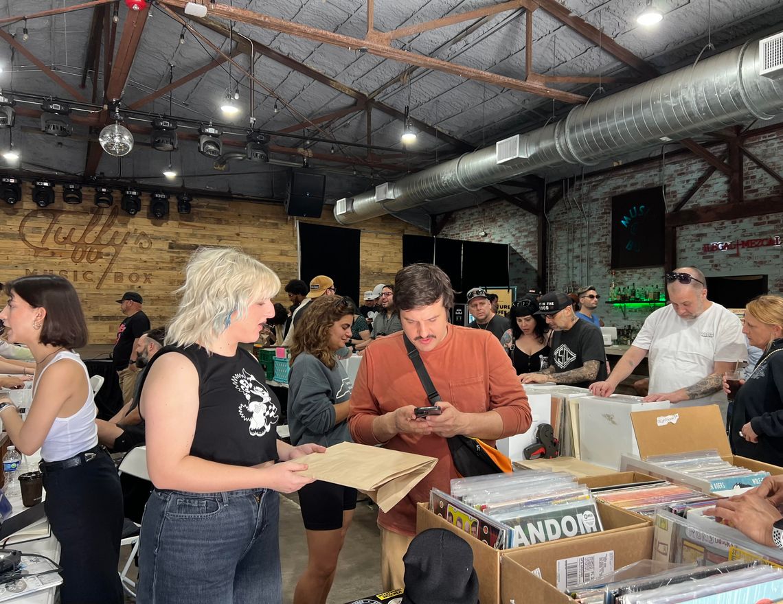 Central Florida Record and Music Fair held at Tuffy’s Music Box Central Florida Record and Music Fair held at Tuffy’s Music Box