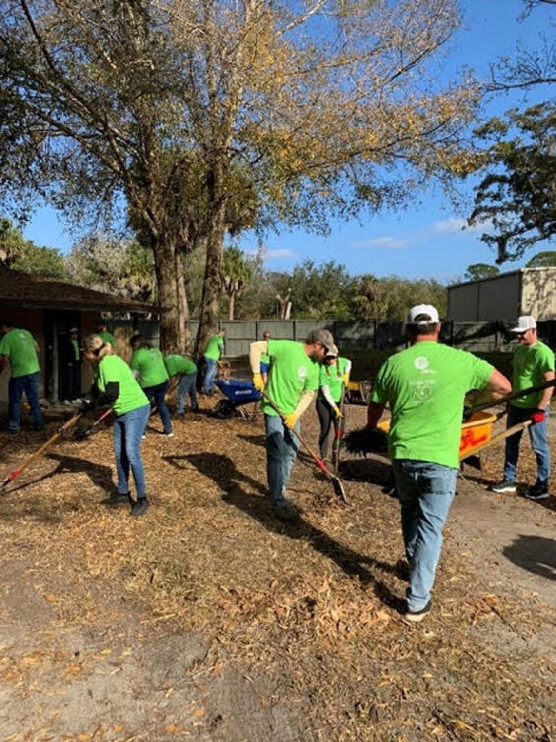FPL and Central Florida Zoo Florida & Botanical Gardens spark Community Change by Landscaping and Beautifying Animal Habitats