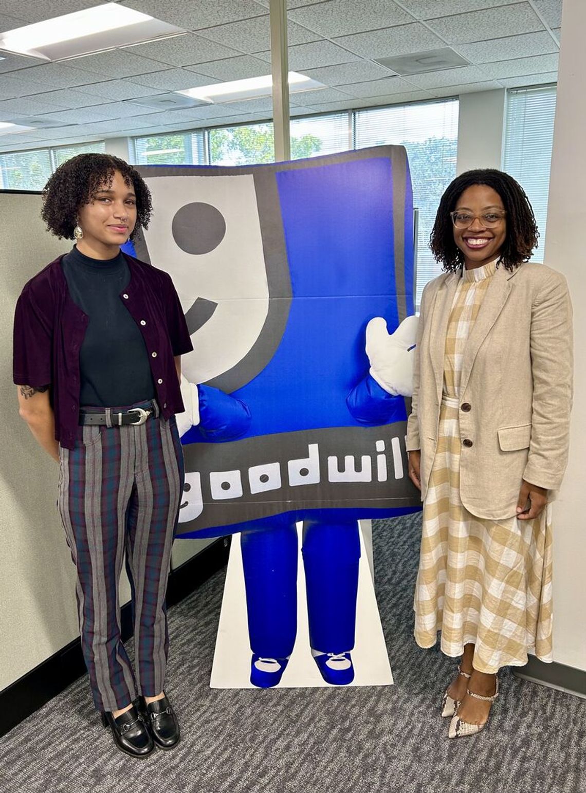 Goodwill and Public Allies Team Up to ‘Build Lives that Work’ in Central Florida Goodwill and Public Allies Team Up to ‘Build Lives that Work’ in Central Florida