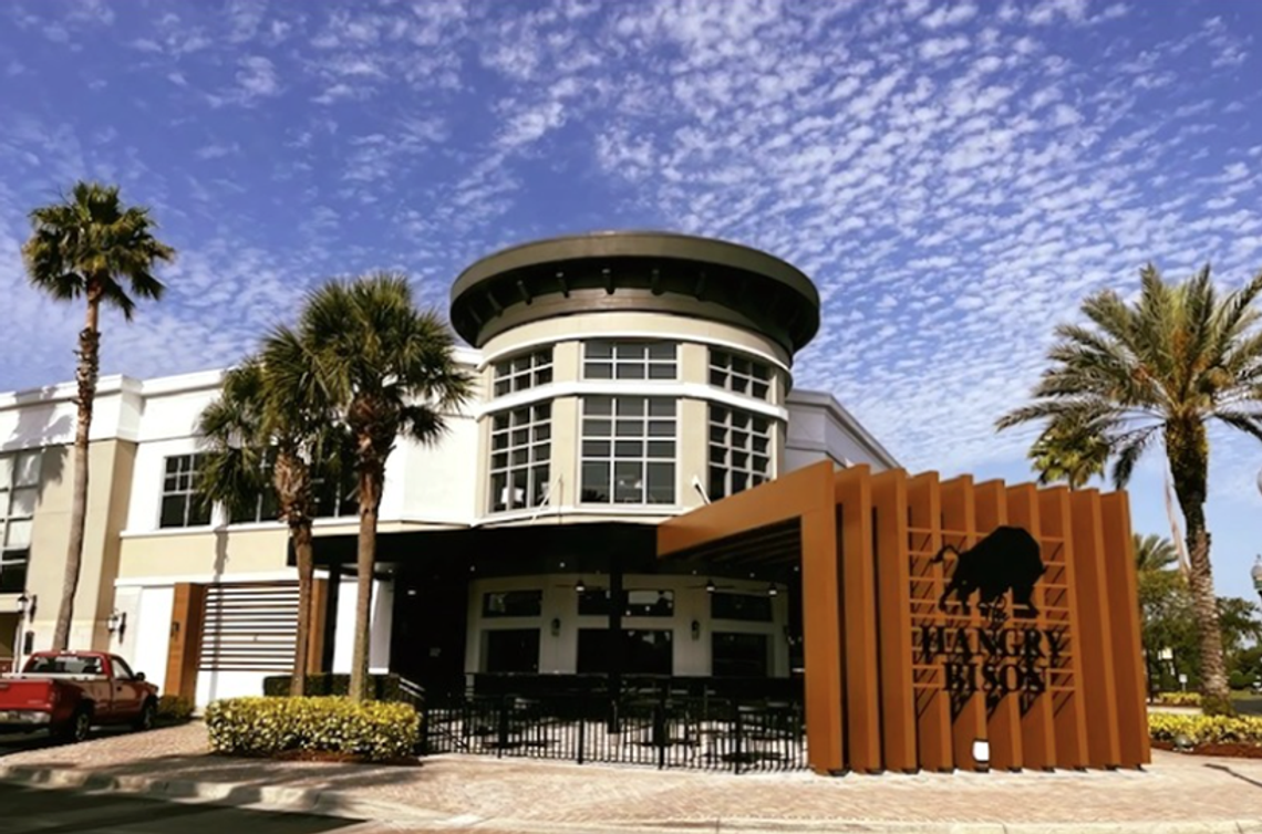 The Hangry Bison Restaurant Opens in Lake Mary as Site Selection Rep CrossMarc Services Negotiates for More Sites in Florida